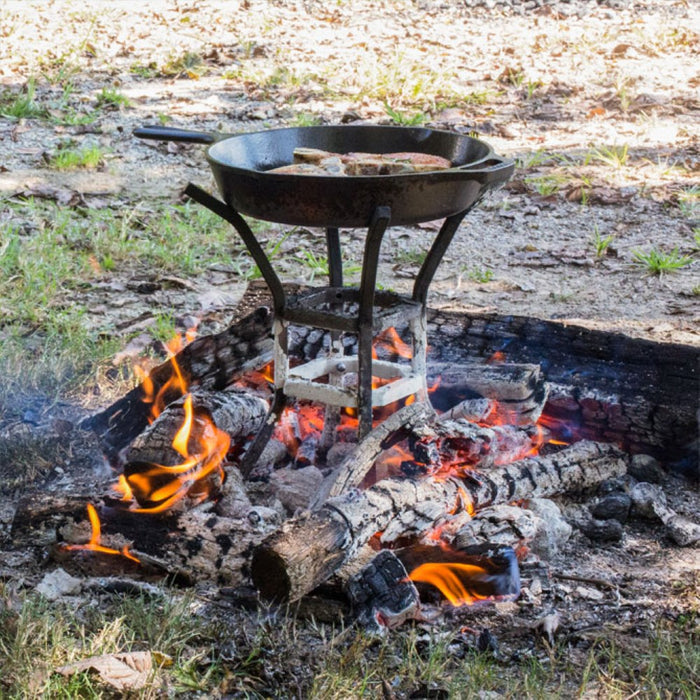 Soporte para planchas y sartenes para camping Lodge